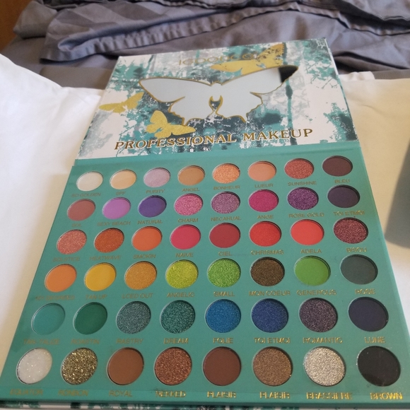 IGOODCO Eyeshadow Palette 48 Colors - Picture 5 of 10